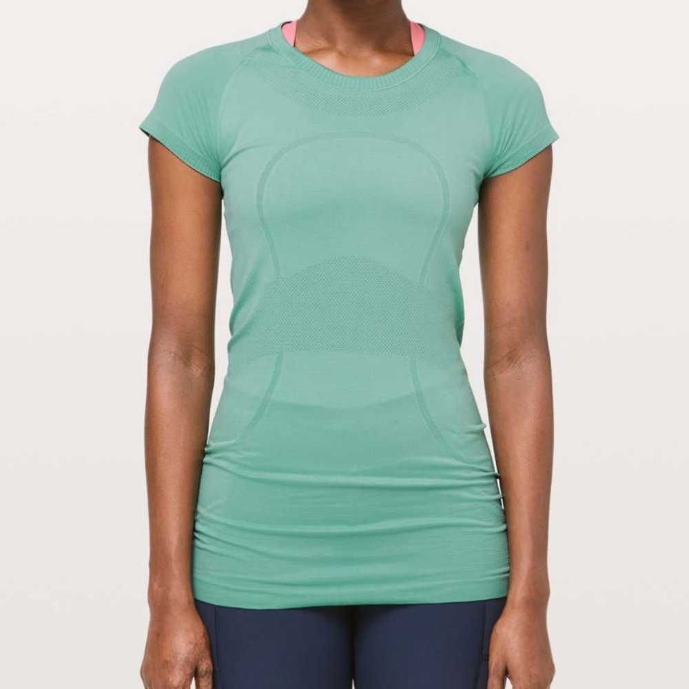 Lululemon Swifly Tech Short Sleeve Crew in Mint/Seafoam